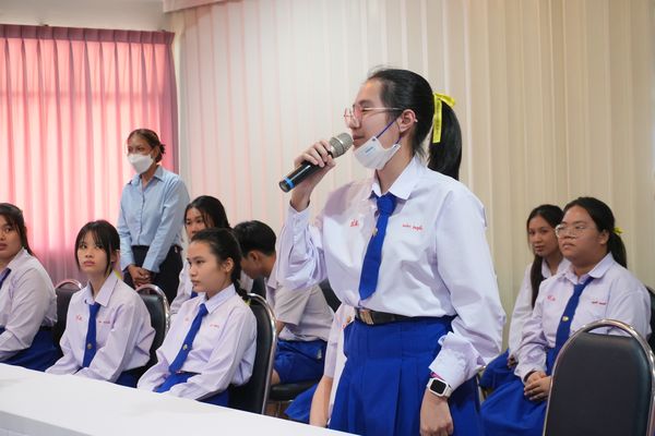 โรงเรียนปรีชานุศาสน์